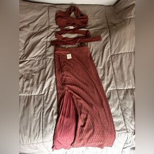 Free people classy two piece “Heather set”.